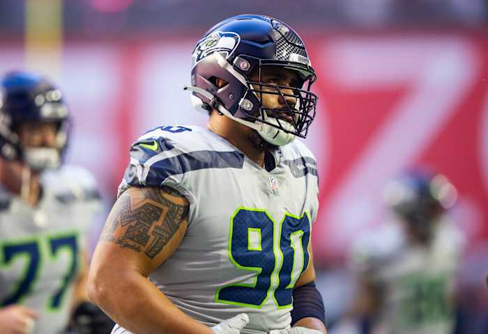 Seattle Seahawks defensive tackle Bryan Mone (90) against the Arizona Cardinals at State Farm Stadium.